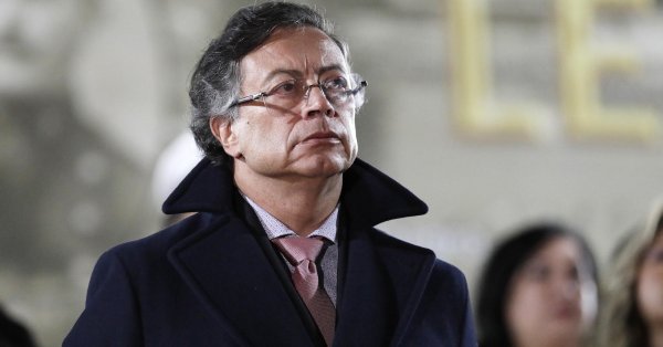 Колумбия разместила войска вдоль границы с Венесуэлой