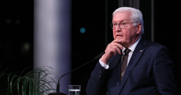 США разрушают мировой порядок, мир не должен стать притоном грабителей