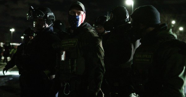 Федеральный офицер застрелил венесуэльца в Миннеаполисе