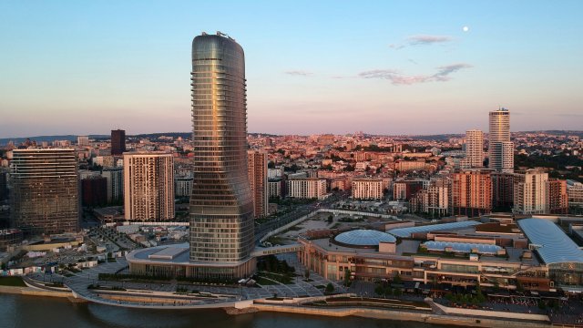 Инвестиции в коммерческую недвижимость в Юго-Восточной Европе сократятся на 3% в 2025 году.