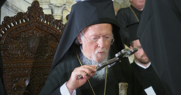 Патриарх Варфоломей нанесет удар по Сербской Православной Церкви?