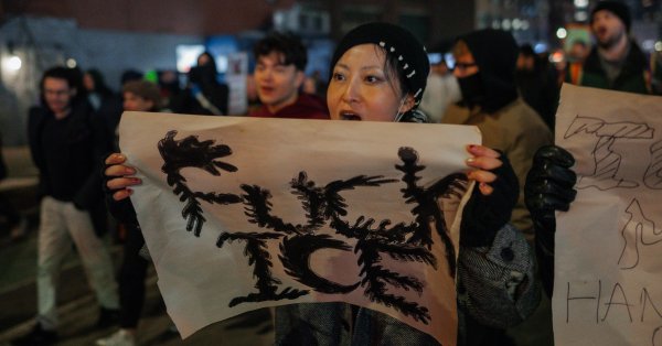 Джей Ди Вэнс защищает офицера, стрелявшего в женщину в Миннесоте ВИДЕО