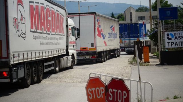 Эксперт: Протесты перевозчиков из Западных Балкан нарушают двусторонние перевозки с ЕС