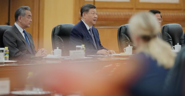 За кулисами: что происходит с Народно-освободительной армией Китая?