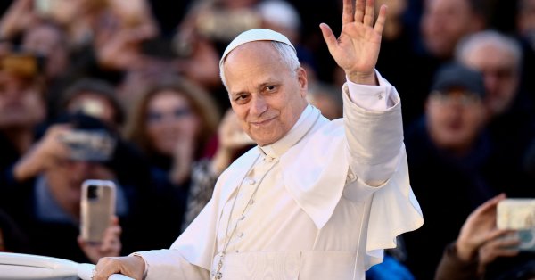 Папа Лев XIV призвал: Венесуэла должна быть независимой страной