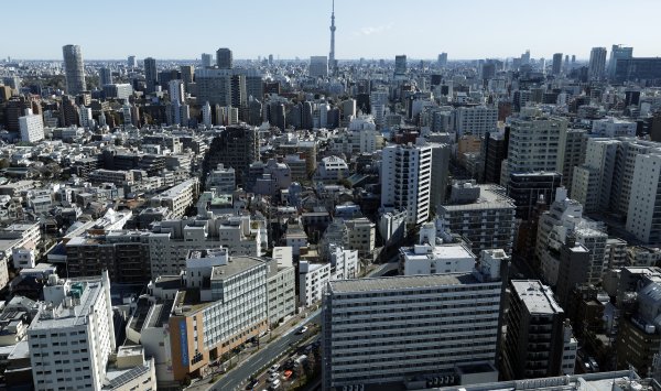 Внезапный обвал японских облигаций вызвал волнения среди трейдеров