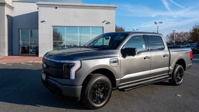 Для электрических амбиций автоконцернов приходит зима