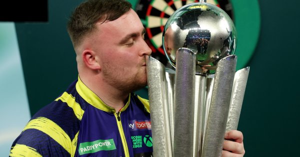 Люк Литтлер – новый чемпион Старого Света по дартсу