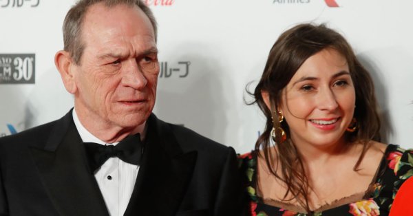 Дочь легенды Томми Ли Джонса нашли мертвой в отеле