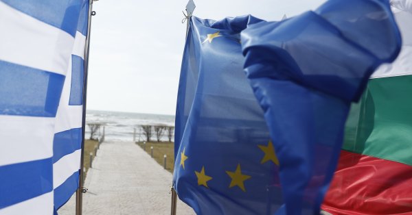 Болгары, владеющие недвижимостью недалеко от Александруполиса, поссорились с крайне правой партией и местным митрополитом