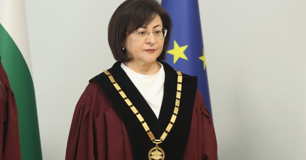 ВС соберется в пятницу по вопросу об отставке Радева