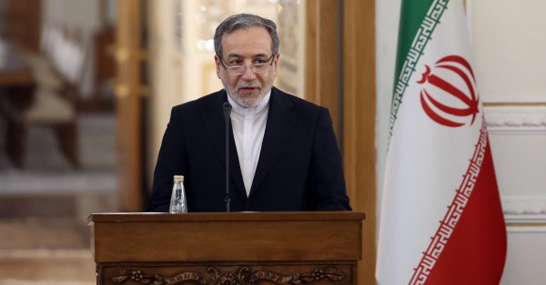 Иран заявил, что «не планирует вешать» участников массовых протестов