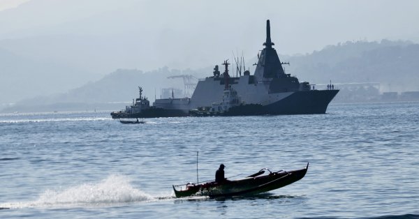 Инцидент в Восточно-Китайском море: Япония задержала китайский корабль