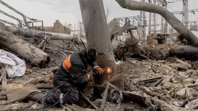 Россия нанесла массированный авиаудар по энергетической инфраструктуре Украины.