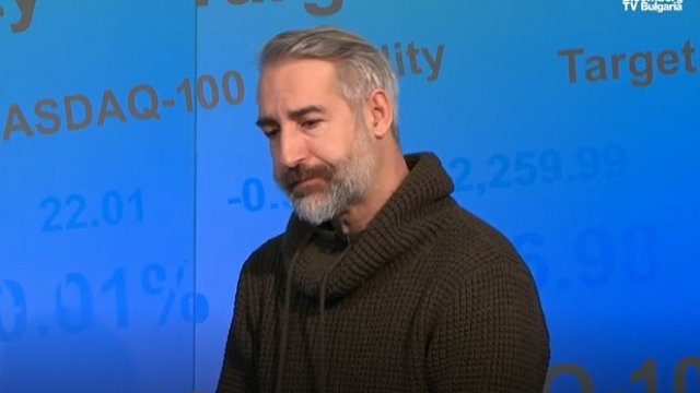 В. Шурелов: Галереи по-прежнему сильно зависят от институциональной поддержки