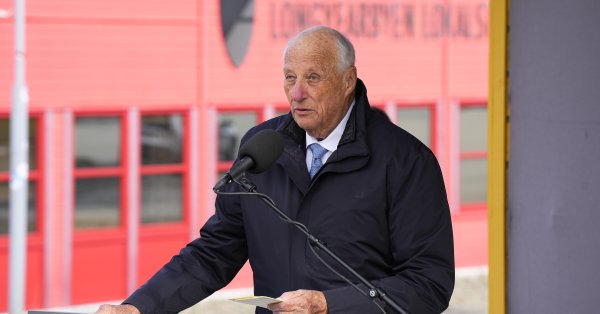 Король Норвегии Харальд госпитализирован в испанскую больницу