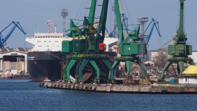 Четыре проекта на 7 миллионов евро будут развивать интермодальные терминалы Варны и Бургаса