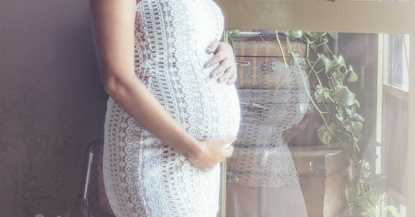 Женщина в Германии в третий раз ждет двойню