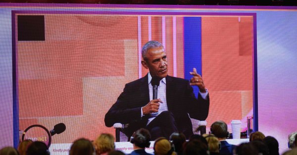 Однако Обама не увидел никаких доказательств контакта с нами инопланетян.