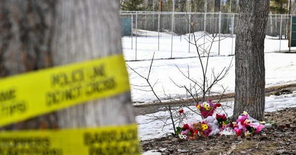 Канадский школьный стрелок — 18-летняя транс-женщина с проблемами психического здоровья.