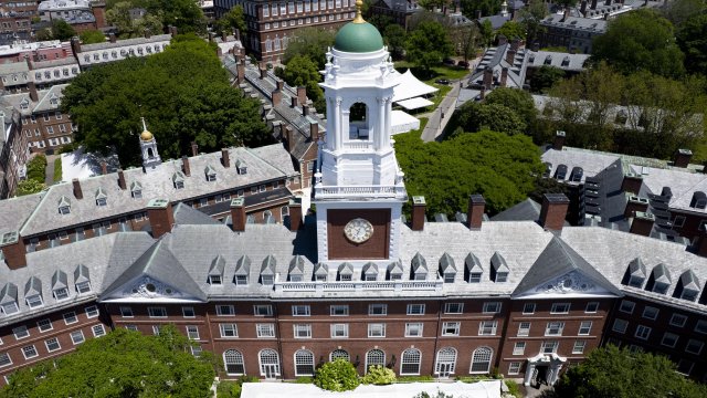 В 2025 году американские университеты получили от зарубежных стран 5,2 миллиарда долларов.