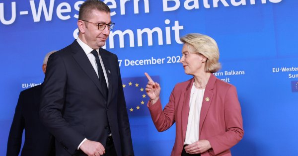 Рохас разрушает надежды Микоски на членство в ЕС без права голоса