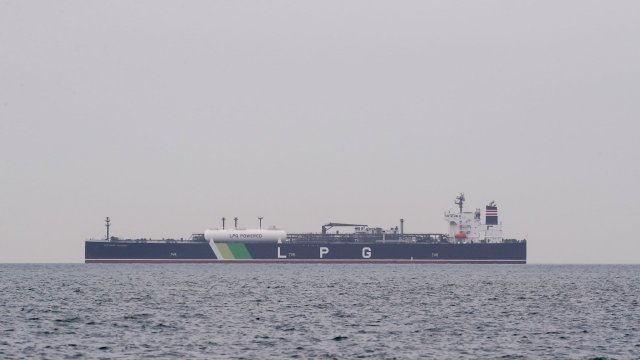 ОПЕК+ рассматривает возможность большего увеличения поставок нефти из-за конфликта на Ближнем Востоке