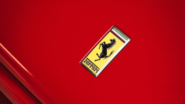 Ferrari ожидает роста прибыли на 6% в 2026 году после сильного квартального отчета