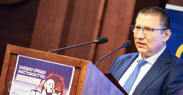 Борислав Сарафов о "Петрохане": Я в шоке, это шокирует больше, чем сериал "Твин Пикс"