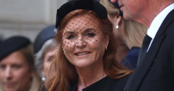 Благотворительная организация Ферги закрывается из-за дела Эпштейна