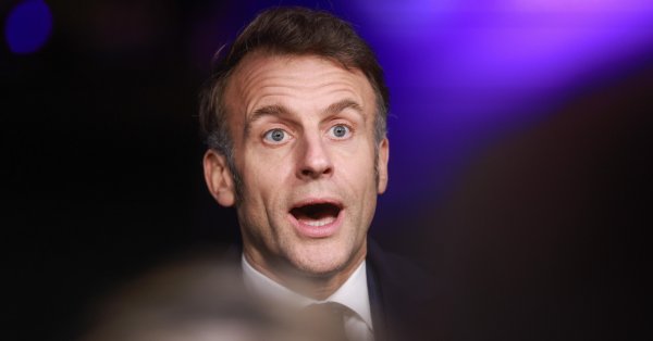 Разговора Макрона и Путина в ближайшие дни не будет