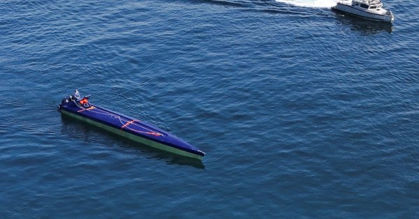 США атаковали судно, перевозившее наркотики, в Тихом океане, три человека погибли