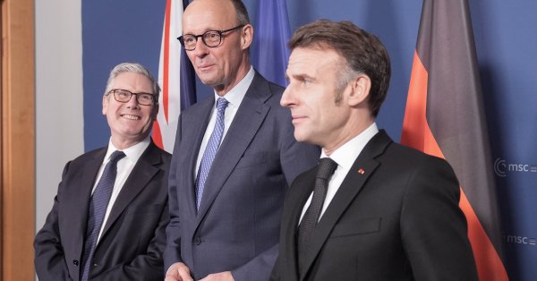 Макрон: Западу придется иметь дело с агрессивной Россией даже после окончания войны