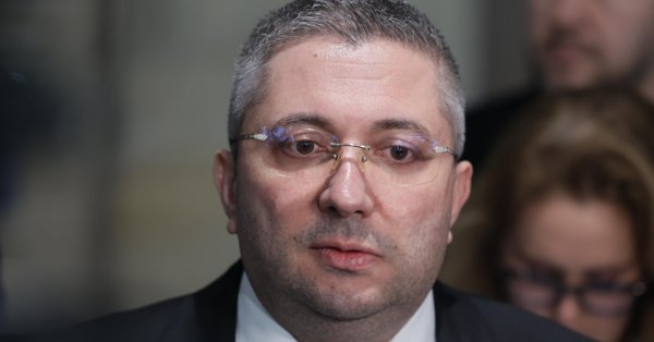 Николай Нанков: Глава «Болгарского водопроводного холдинга» согласовал повышение цен на воду