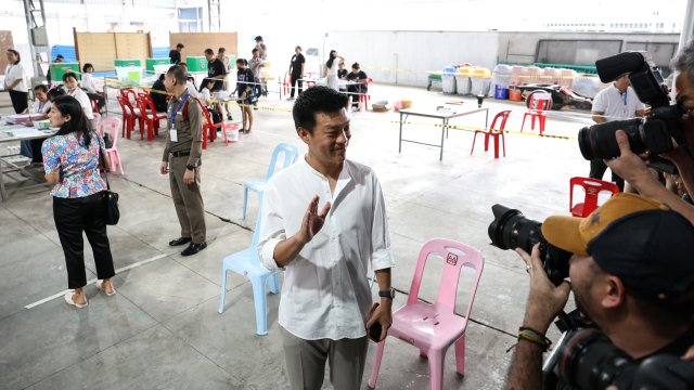 Таиланд проголосовал в попытке избежать тупиковой ситуации