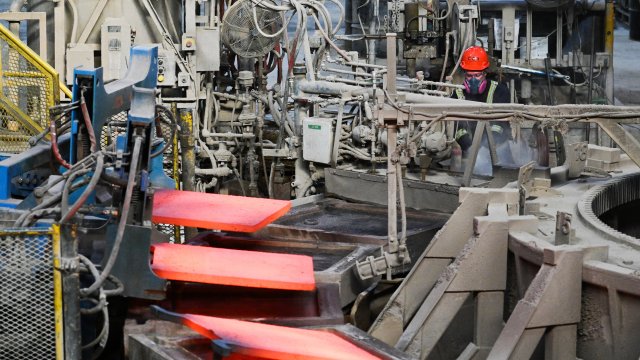 Слияние Rio Tinto и Glencore провалилось.