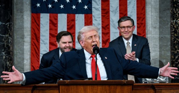 Как Китай усиливает свою позицию в отношении Ирана в преддверии нападения США