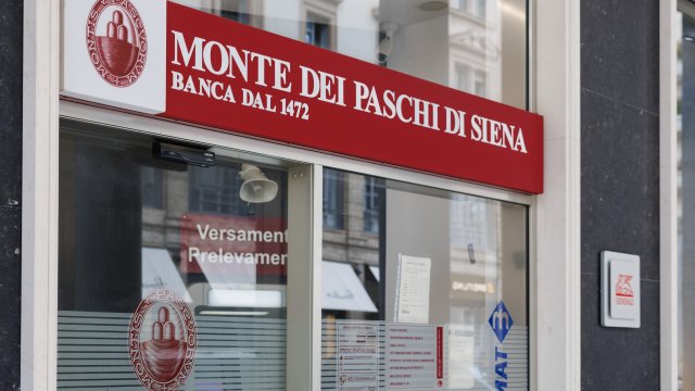 Monte Paschi исключит Mediobanca из листинга, чтобы ускорить интеграцию