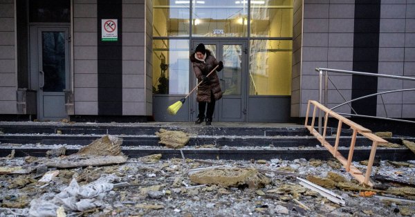 Почему воюющие государства продолжают торговать даже во время конфликтов?
