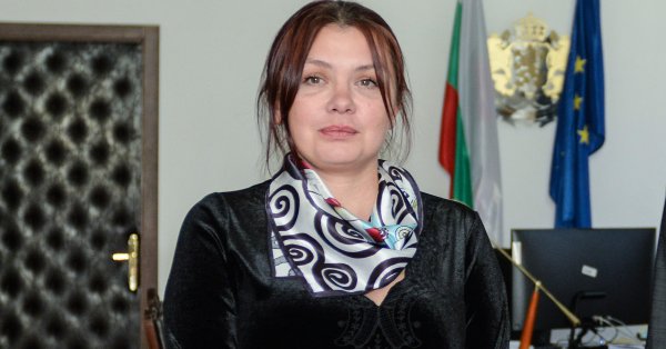 Мы снова попали в заголовки газет: наш европейский прокурор Теодора Георгиева допустила серьезное нарушение