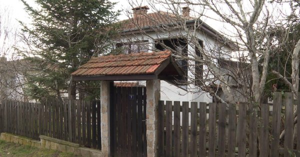 Акция полиции в доме Калушева в селе Булгари: ищут следы Деяна Илиева?