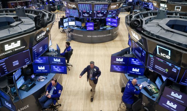 Сезон доходов в США выглядит сильным, но ИИ беспокоит инвесторов