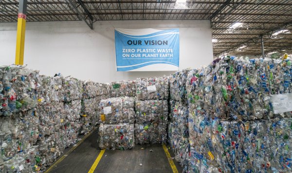 Пенсионный фонд стоматологов Берлина сообщил об убытках в 1,1 млрд евро