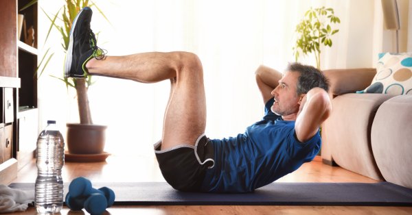 20-минутная силовая тренировка с тонким кардио-акцентом для напряженных мышц.