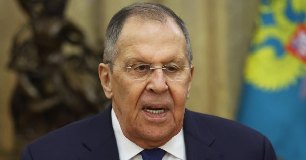 Лавров: намерение НАТО присутствовать во всей Евразии вызывает беспокойство