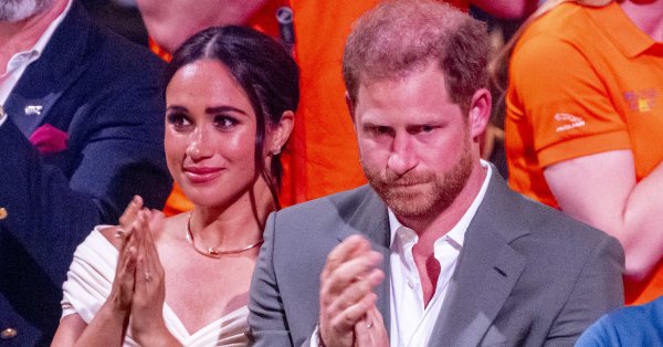 Мужчина под тапочкой: Меган запретила Гарри видеться с семьей