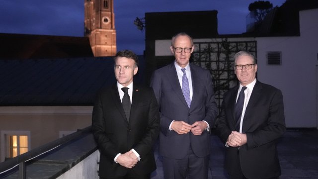 Мерц: У Германии не будет ядерного оружия, мы можем использовать Францию ​​или Великобританию