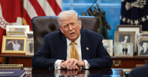 Трамп провел около 500 пресс-конференций во время своего второго срока