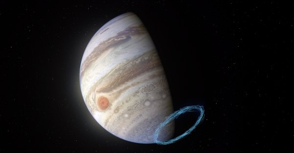 Планета Юпитер меньше и плоская, чем считалось ранее