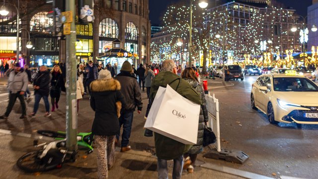 Инфляция в еврозоне резко замедляется ниже целевого показателя ЕЦБ